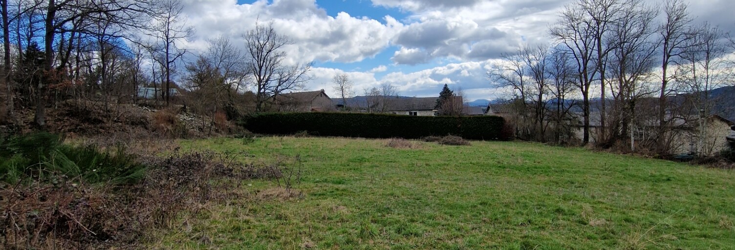 Terrain  5878 m² à vendre à Saint-Étienne-Lardeyrol (43260)
