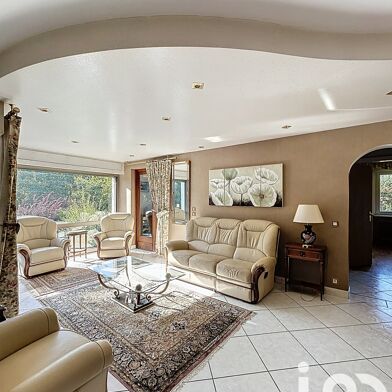 Maison 8 pièces 315000 €