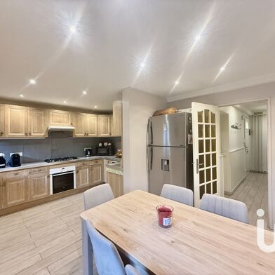 Maison 5 pièces 275000 €