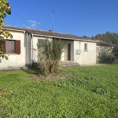 Maison 3 pièces 85162 €