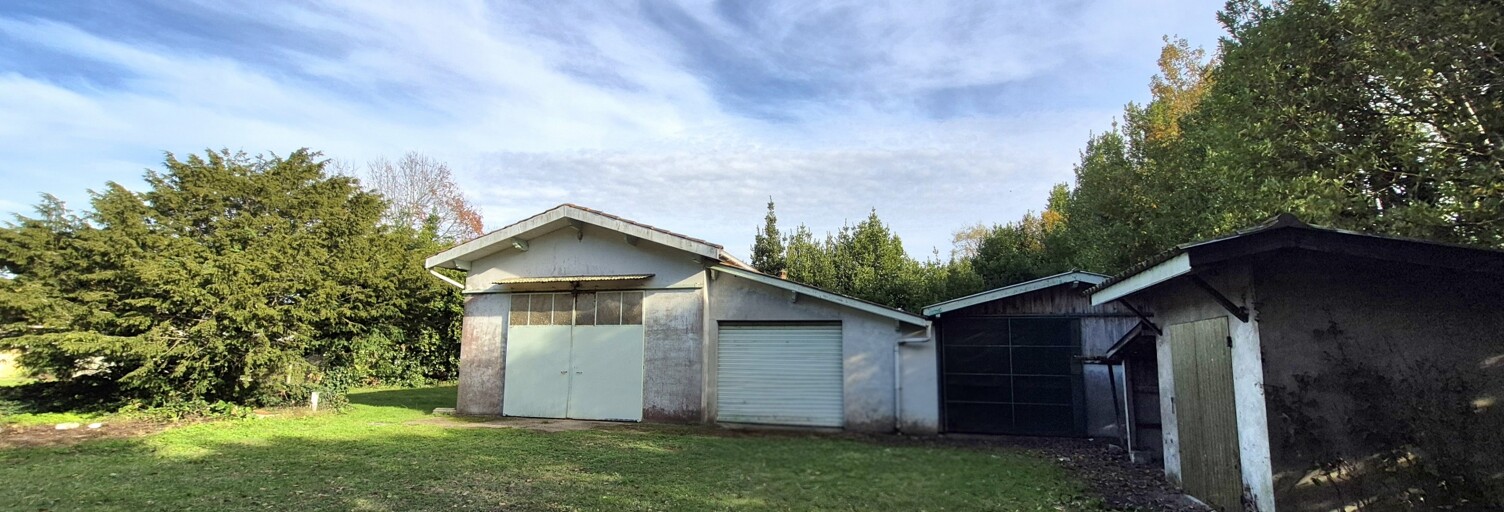 Terrain  1774 m² à vendre à Talais (33590)