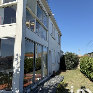 Appartement 3 pièces 165600 €