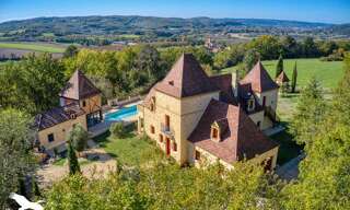 Maison 10 Pièces 270 m² à vendre à Castelnaud-la-Chapelle (24250)