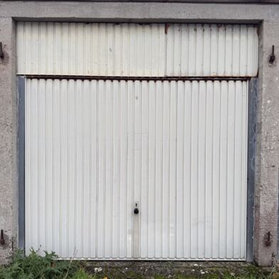 Garage  17000 €