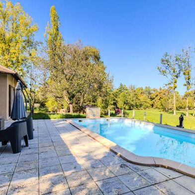 Maison 10 pièces 698000 €