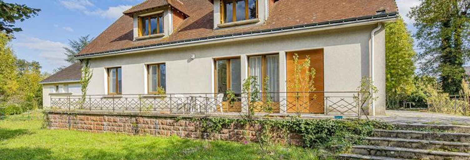 Maison 9 Pièces 196 m² à vendre à Montbazon (37250)