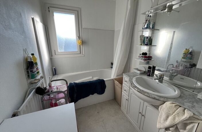 Contemporaine de 5 pièces principales — photo 4