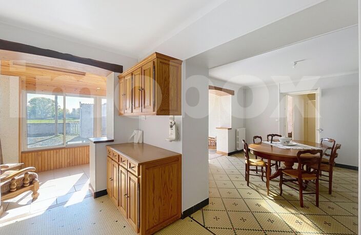 MAISON PLAIN PIED AVEC TERRAIN DE 2776 M2 ET DEPENDANCE — photo 3