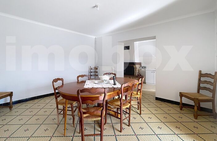 MAISON PLAIN PIED AVEC TERRAIN DE 2776 M2 ET DEPENDANCE — photo 4