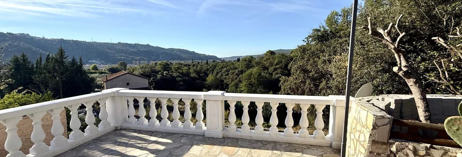 Maison 5 Pièces 91 m² à vendre à Carros (06510)