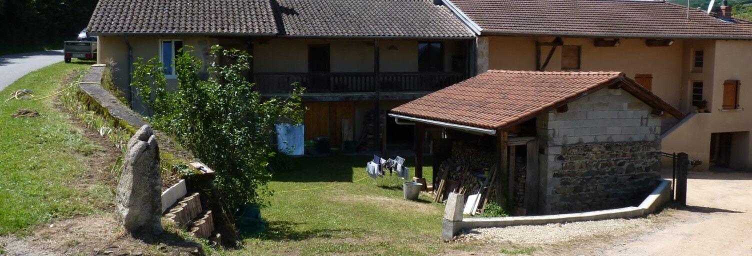 Maison 4 Pièces 113 m² à vendre à Saint-Pierre-le-Vieux (71520)