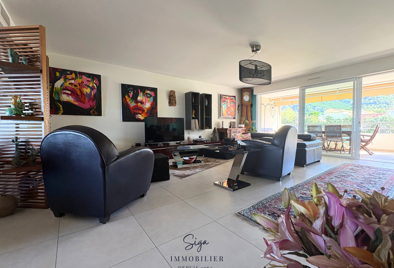 T4 Duplex - 150m2- 13008 - Vue Mer et Colline. — photo 1