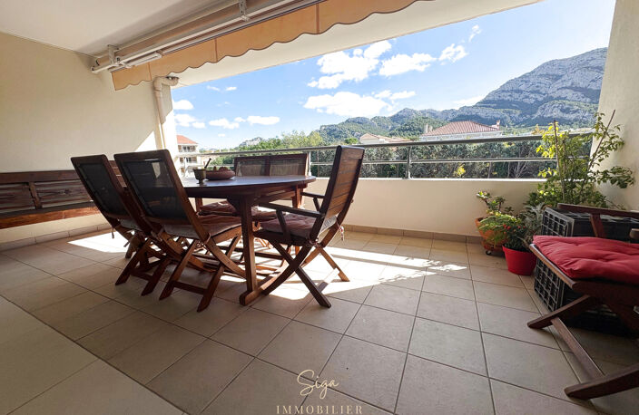 T4 Duplex - 150m2- 13008 - Vue Mer et Colline. — photo 5