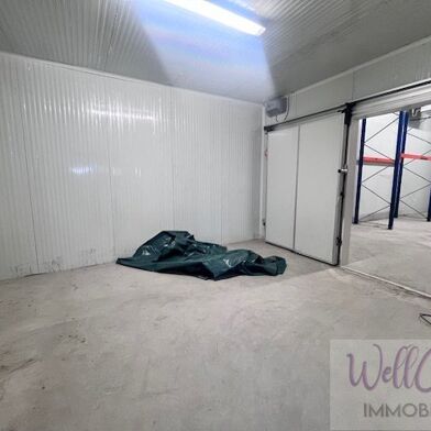 Commerce  106400 €