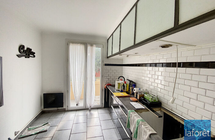Appartement Avignon 4 pièce(s) 61.42 m2 — photo 2