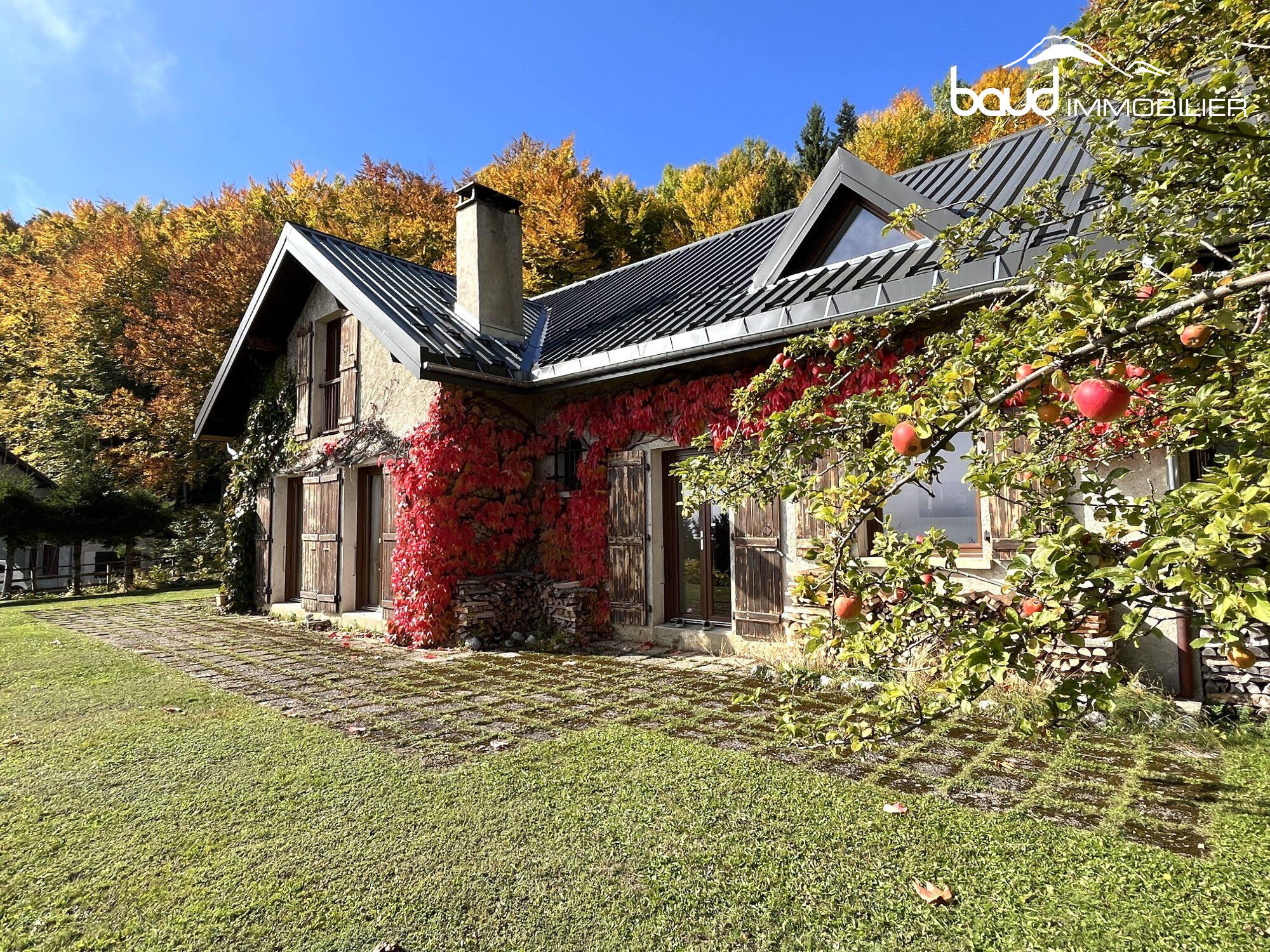 Villa / Maison  T9 à vendre Saint-Nizier-du-Moucherotte 38250