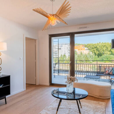 Appartement 4 pièces 367300 €