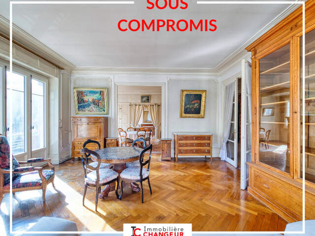 Appartement 5 Pièces + cuisine Cours Sénozan 149 m² avec ASCENSEUR — photo du bien
