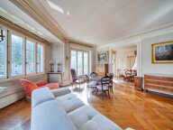Appartement 5 Pièces + cuisine Cours Sénozan 149 m² avec ASCENSEUR — photo 3
