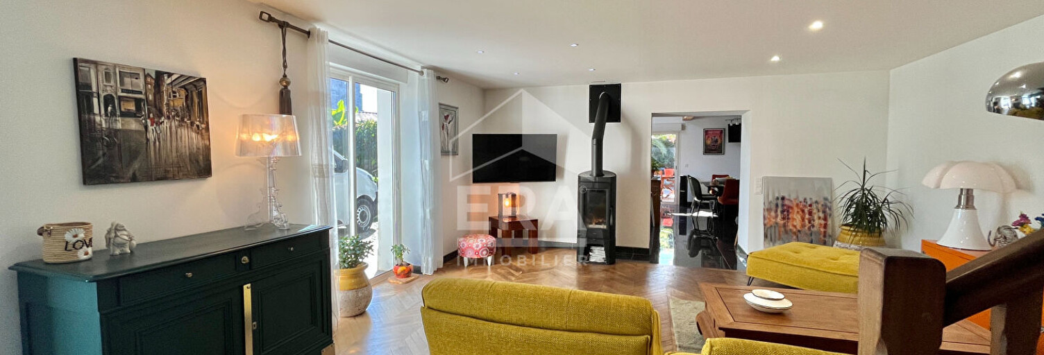 Maison 5 Pièces 157 m² à vendre à Bénéjacq (64800)