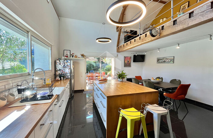 Maison Benejacq 5 pièces 157.87 m2 accès PMR + garage + piscine + cuisine d'été — photo 2