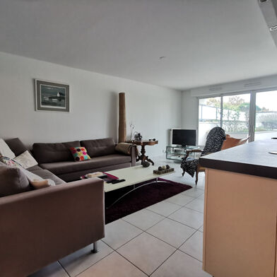 Appartement 5 pièces 474750 €