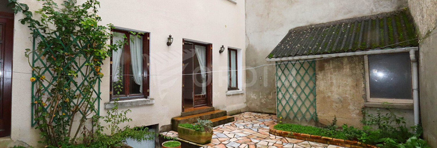 Maison 7 Pièces 150 m² à vendre à Cosne-Cours-sur-Loire (58200)