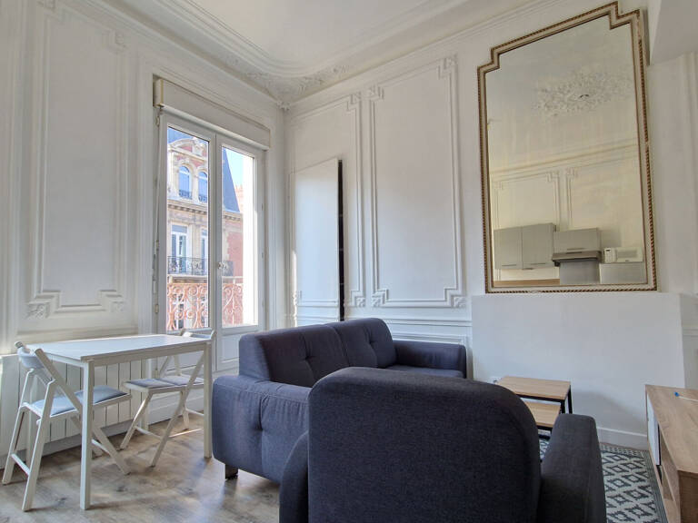 F3 AVEC MISE A DISPOSITION DE MEUBLE - ROUEN RUE JEAN LECANUET — photo 1