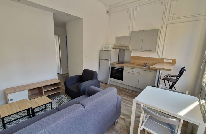 F3 AVEC MISE A DISPOSITION DE MEUBLE - ROUEN RUE JEAN LECANUET — photo 3