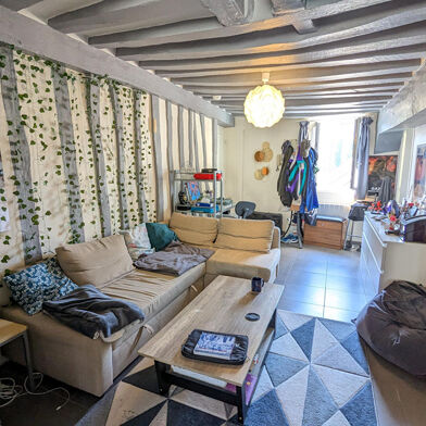 Appartement 2 pièces 561 €