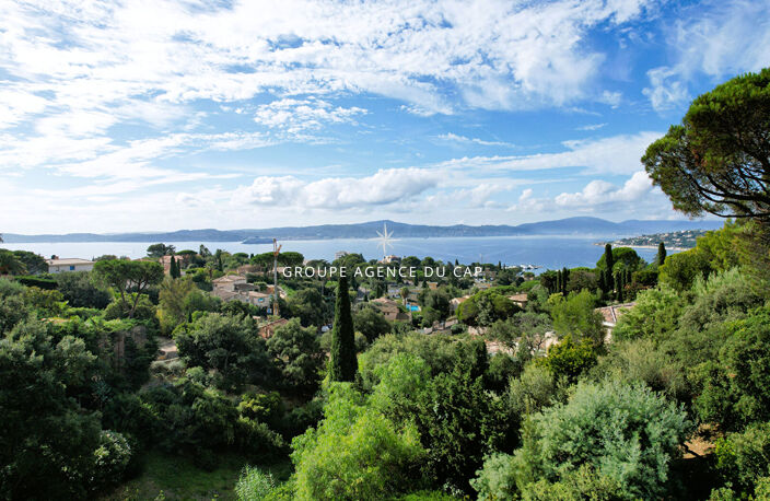 VILLA VUE MER SUR LE GOLFE DE SAINT TROPEZ DE 200 M² SUR SAINTE MAXIME — photo 2