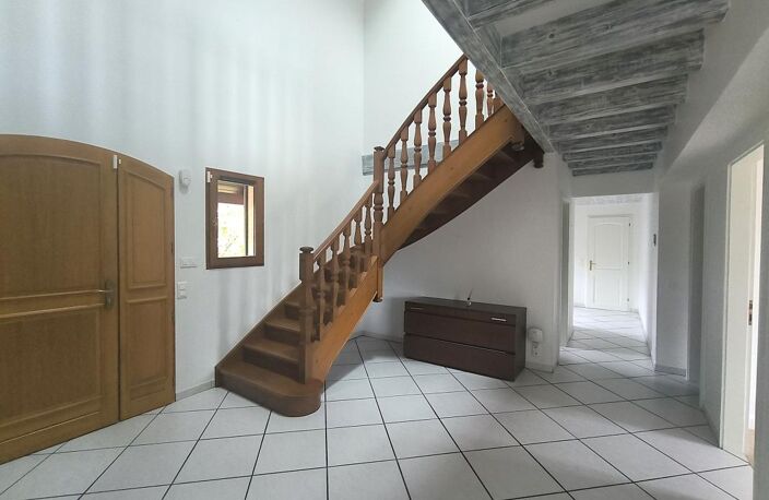 Prevessin Bretigny splendide villa meublée avec jardin — photo 4