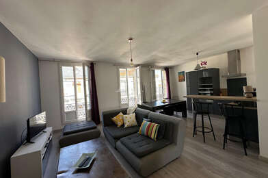 Appartement 3 pièces 220500 €