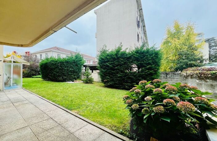 Très grand T2 avec jardin - Centre-ville - Idéal frontalier — photo 3