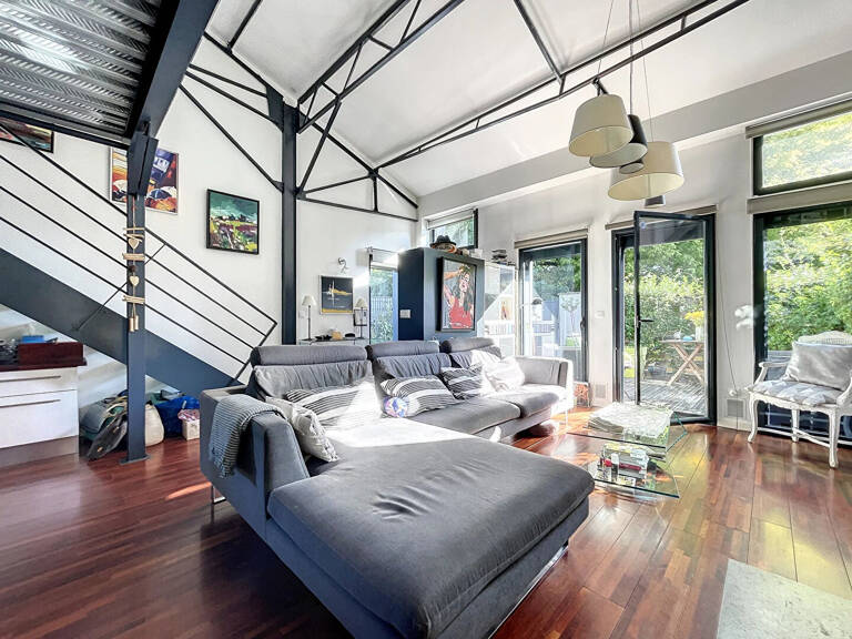 Loft 3 chambres avec jardin et parking — photo 1