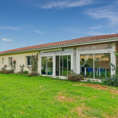 Maison 8 pièces 318000 €