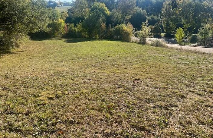 TERRAIN DE 1078 M2 AUCH — photo 5