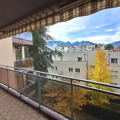 Appartement 3 pièces 184000 €