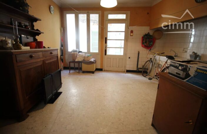 A vendre maison de village avec  une cour et une terrasse — photo 3