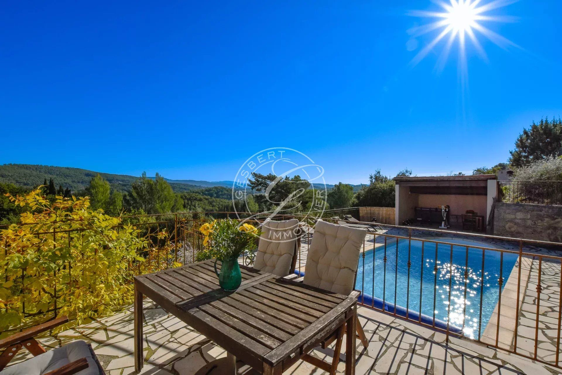 Villa / Maison  T5 à vendre Flayosc 83780