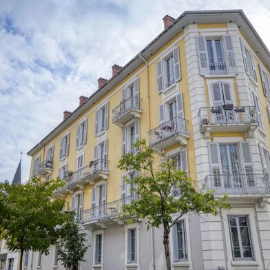 Appartement 5 pièces 405000 €