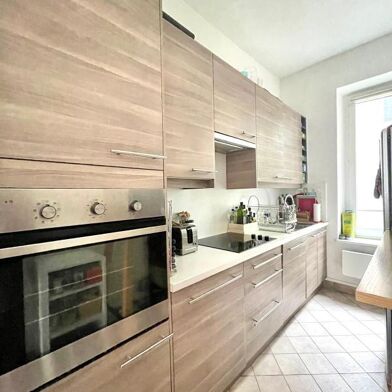 Appartement 3 pièces 820 €