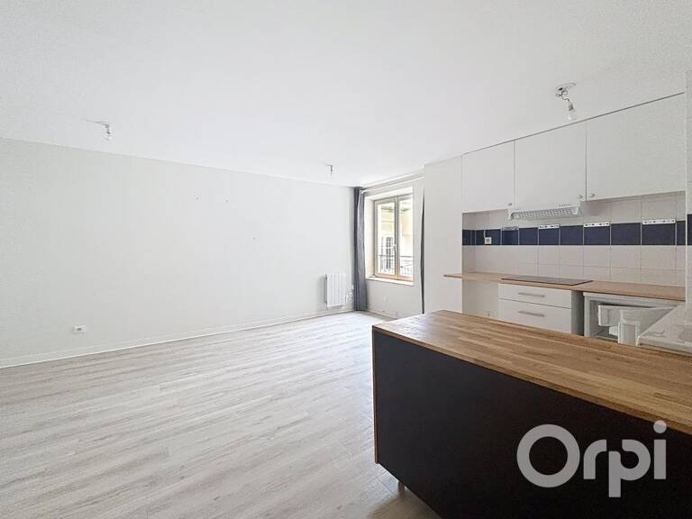 Nancy – Hypercentre : Duplex F2 rénové — photo 1