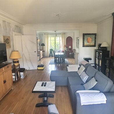 Appartement 3 pièces 1050 €