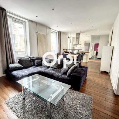 Appartement 1 pièces 770 €