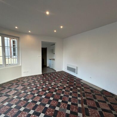 Appartement 2 pièces 750 €
