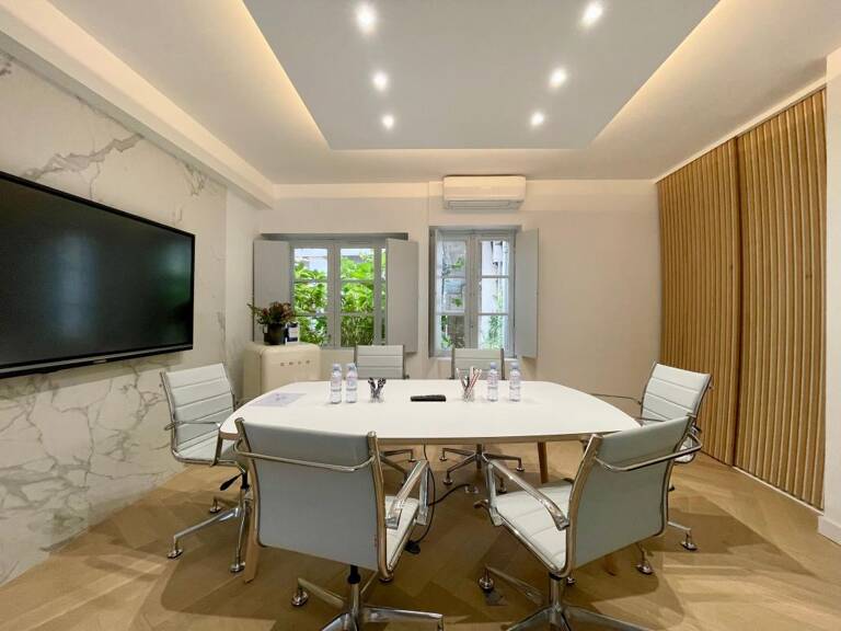 TOULOUSE - R. de Alsace Lorraine - Local Professionnel avec Terrasse Prestigieux — photo 1