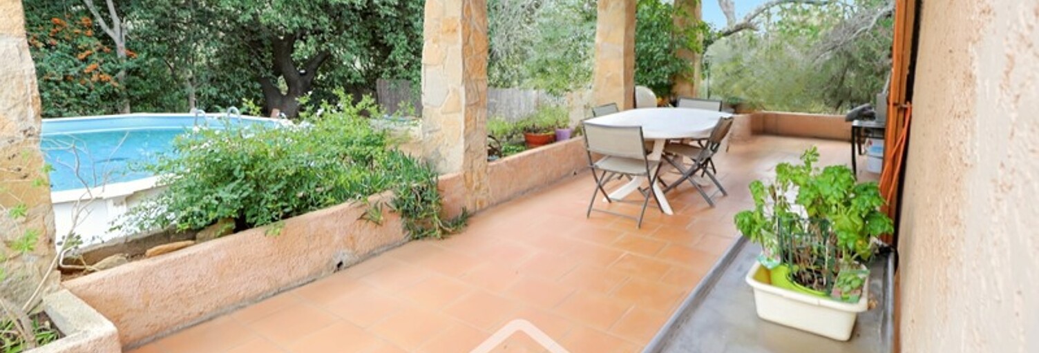 Maison 7 Pièces 195 m² à vendre à La Cadière-d'Azur (83740)