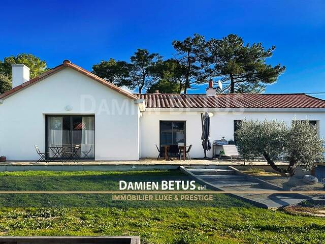 Maison à vendre 6 pièces SAINT JEAN DE MONTS (85), 5 chambres, DPE A, garage, jardin clos — photo du bien