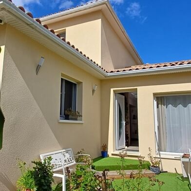 Maison 4 pièces 249900 €